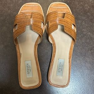 Steve Madden sandals